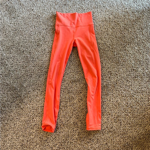 Vuori Pants & Jumpsuits Vuori Studio Pocket Leggings Bnwot Xs